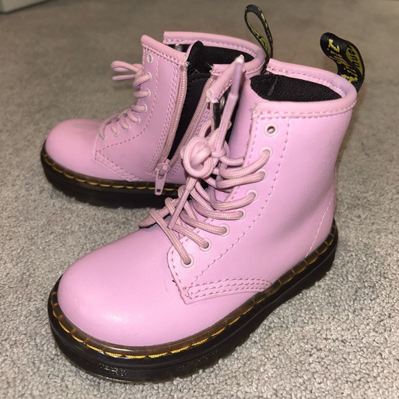 Kids Boots - Picture 3 of 5